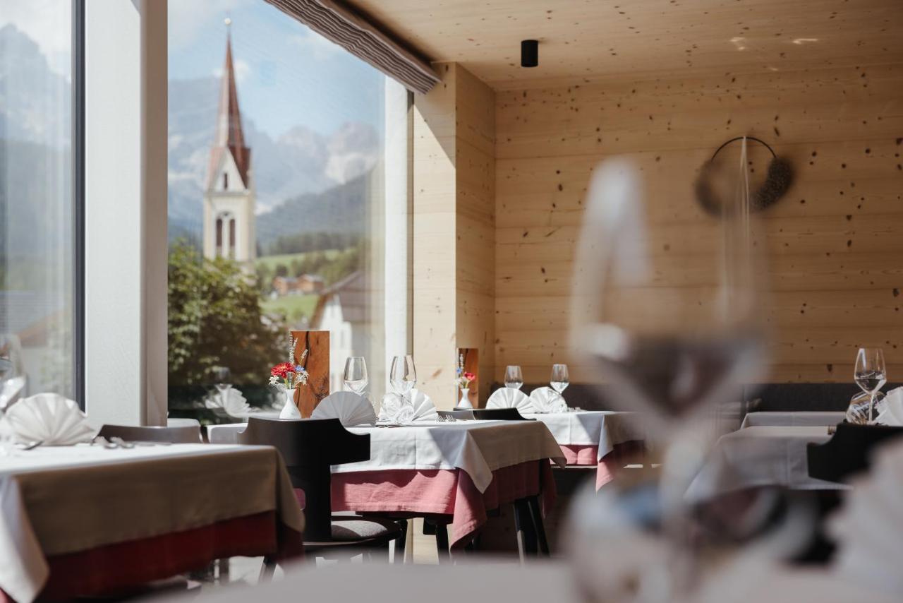 Berghotel Sanví San Martino in Badia Exterior foto