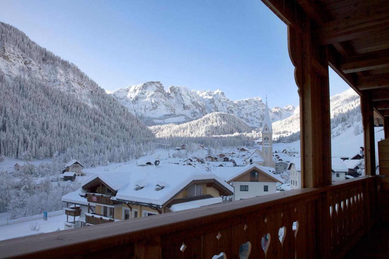 Berghotel Sanví San Martino in Badia Exterior foto